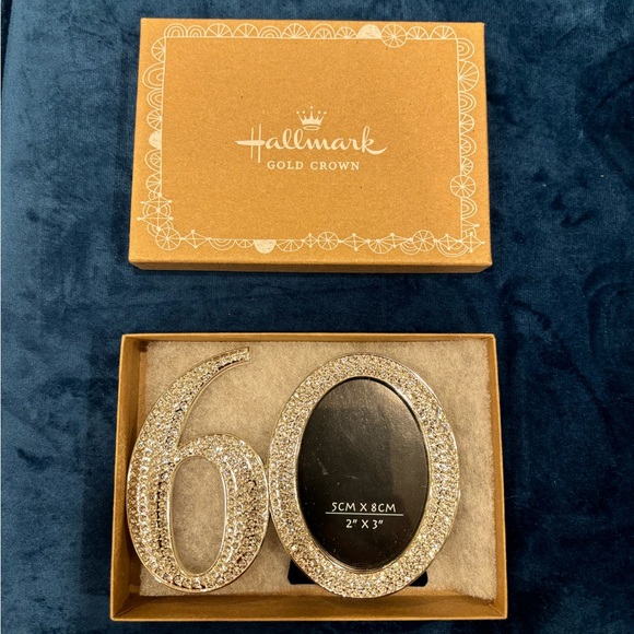 Hallmark Gold Crown “60” special moment picture frame - Picture 1 of 8